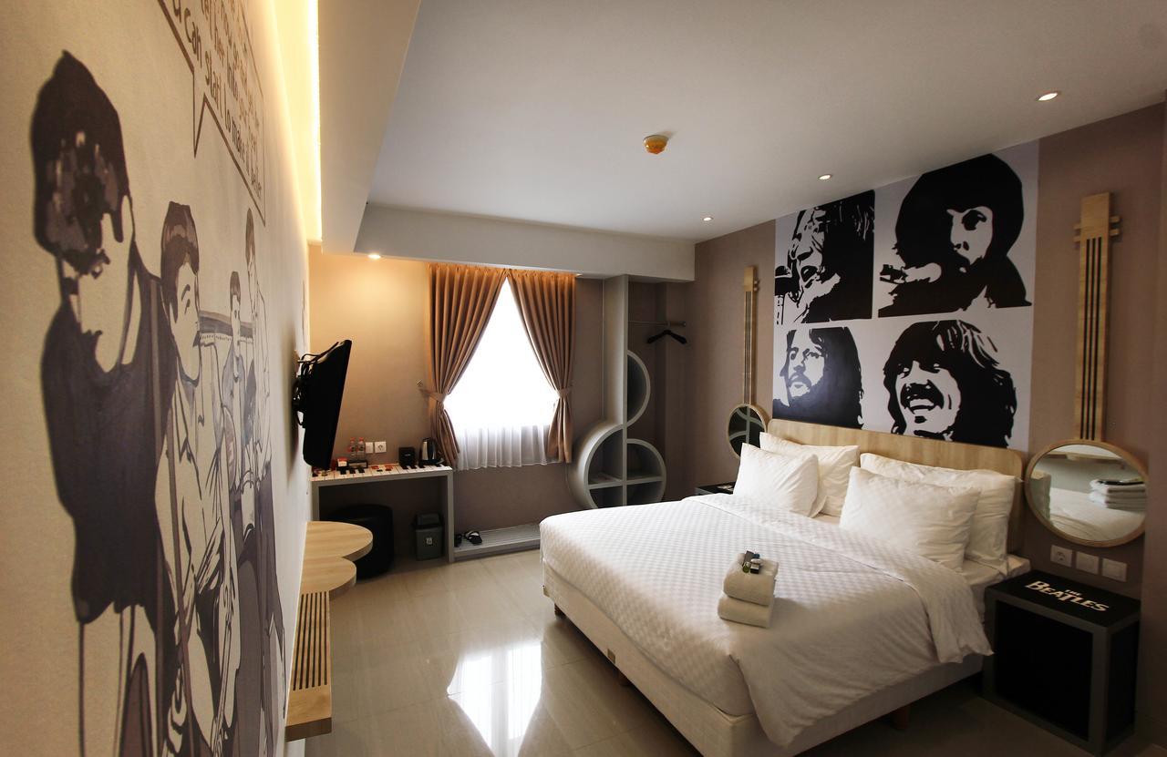 Uniq Hotel Yogyakarta Exterior foto